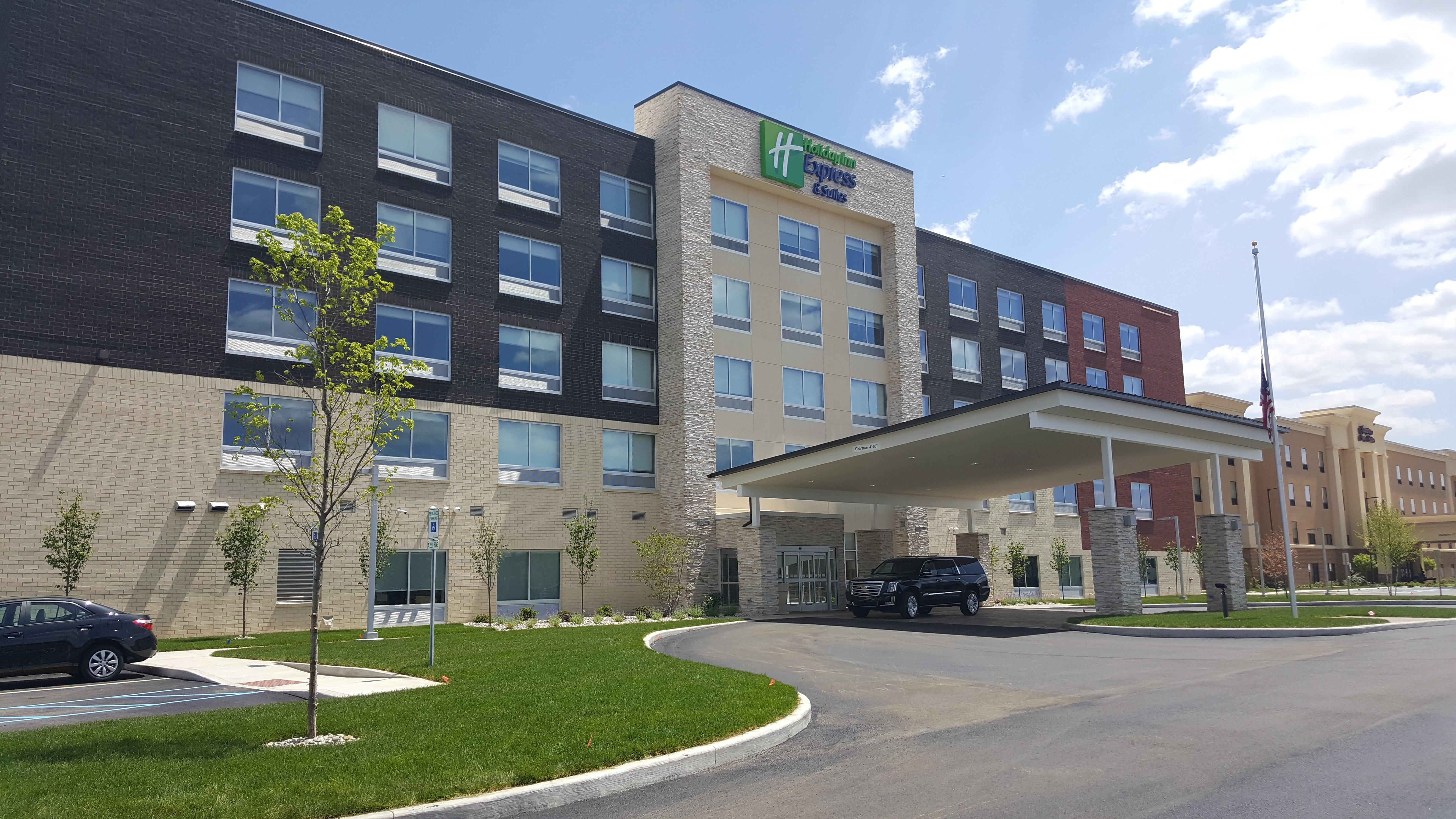 Holiday Inn Express & Suites Toledo West By Ihg מראה חיצוני תמונה