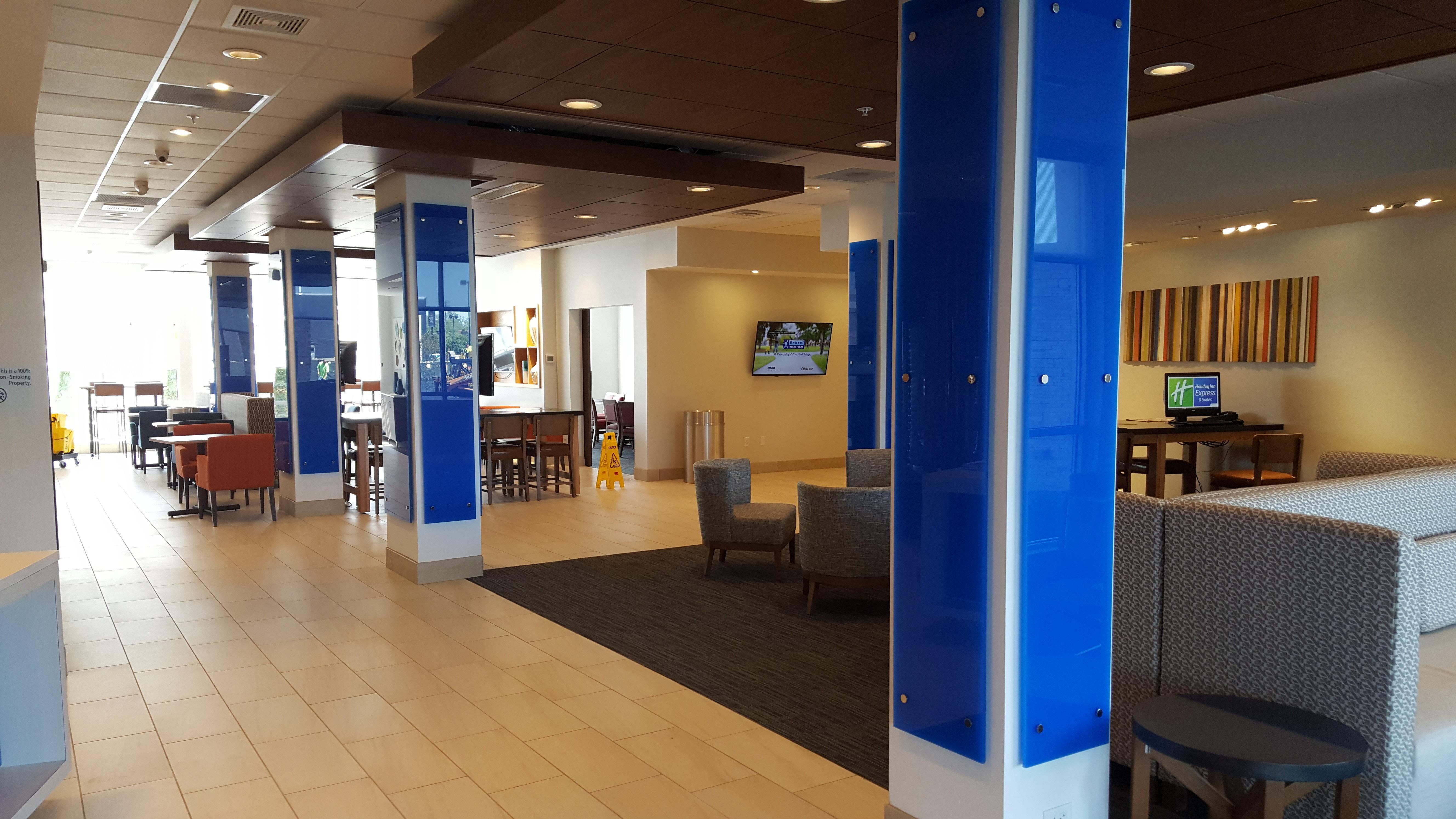 Holiday Inn Express & Suites Toledo West By Ihg מראה חיצוני תמונה